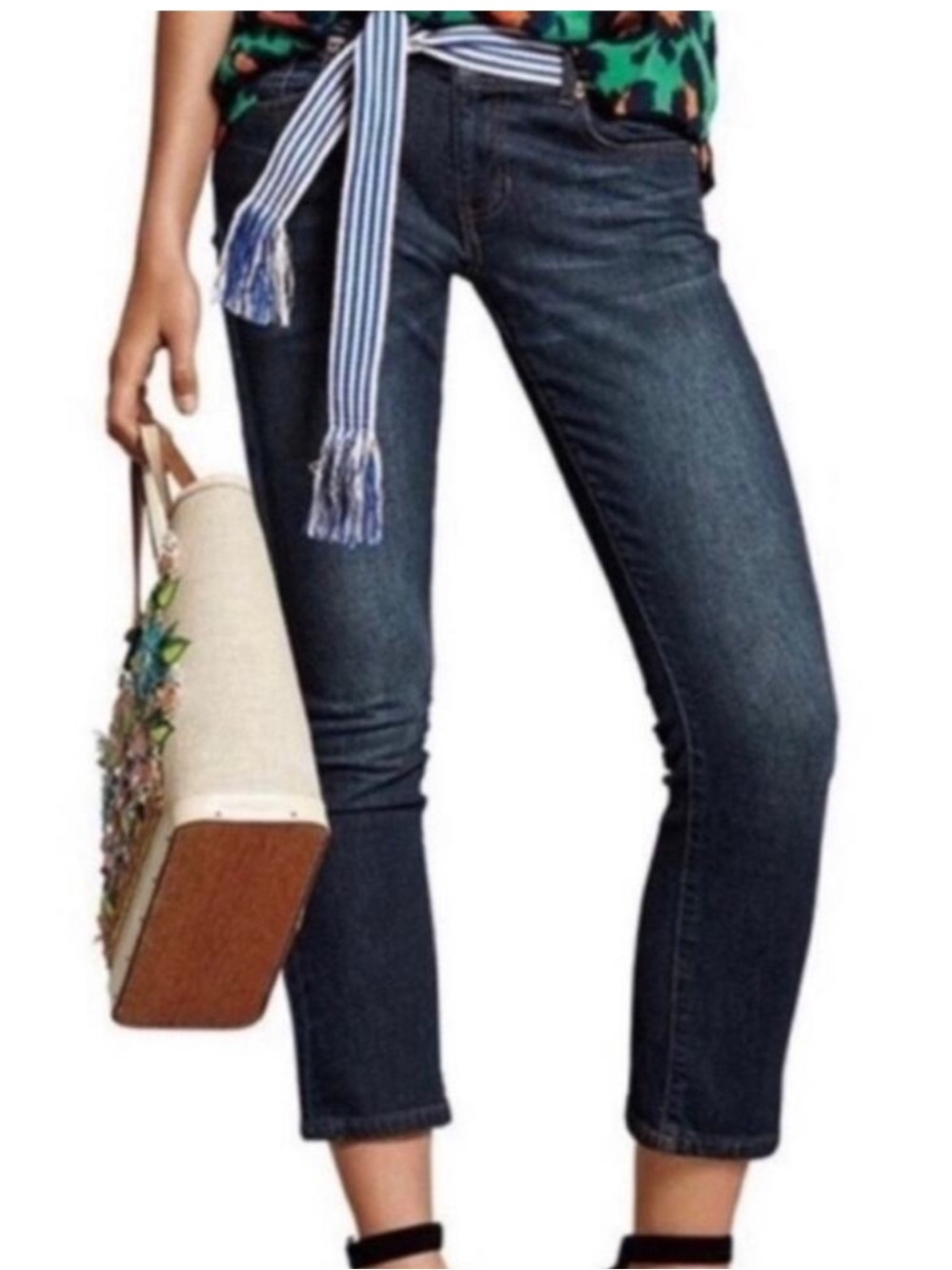 Cabi New Crop Medium Wash Boho
Preppy Casual Jeans Style 5086 Size 6